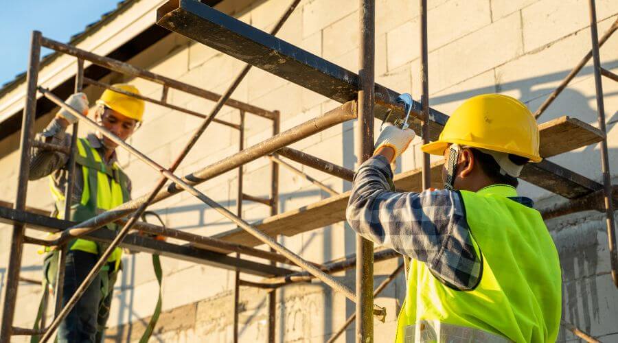 Professional fairlawn roofing services in Daggett, CA